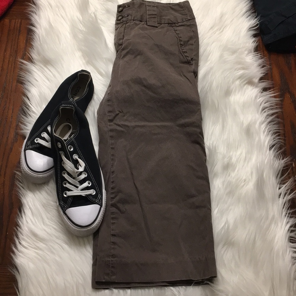 🌛Banana Republic Capris Khakis